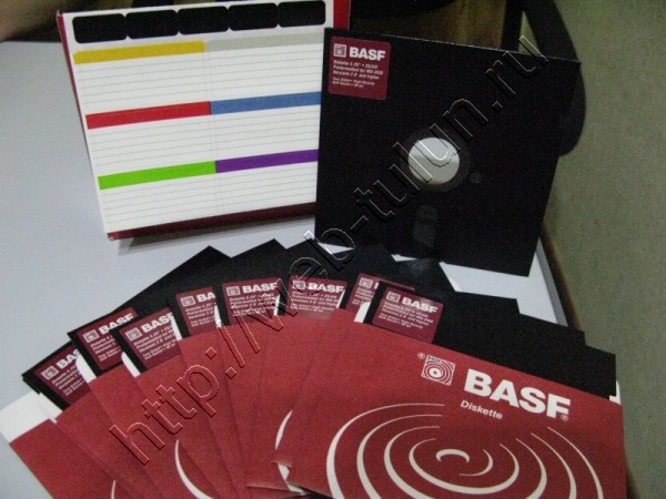 Дискета BASF 5,25" 2S/HD, альбом Из истории компьютерной техники.