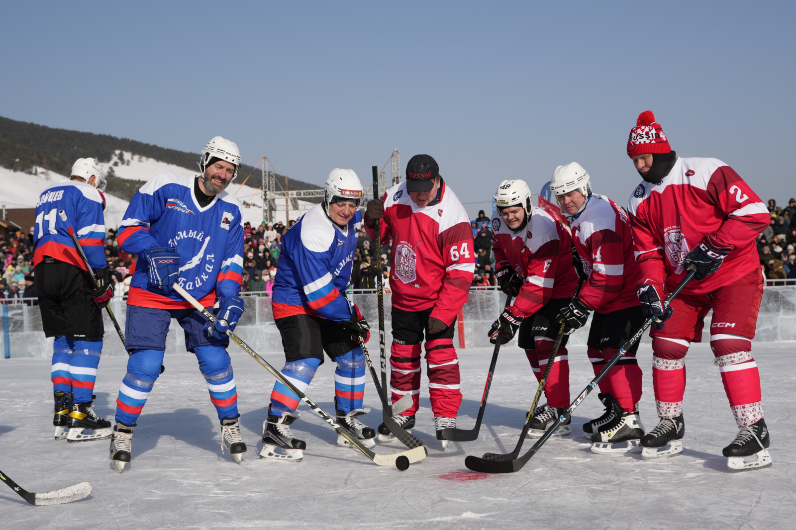 Лед 3 возрастное ограничение. Лед 3 возрастное ограничение. Лед 3 возрастное ограничение. Караоке между нами тает лед. Лед 3 возрастное ограничение.