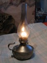 Керосиновая лампа домашняя